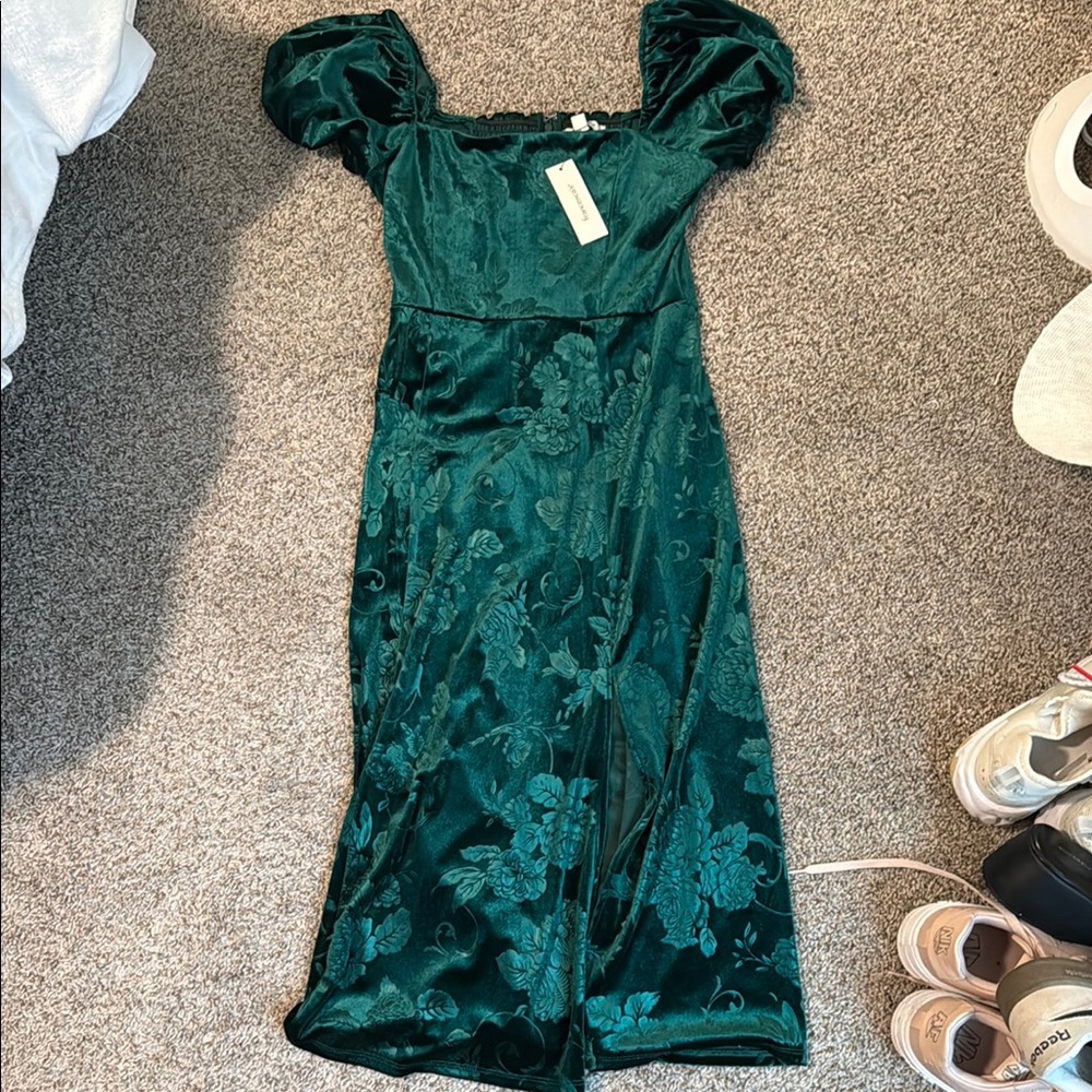 Emerald Green Floral Satin Puff Sleeve Midi Dress